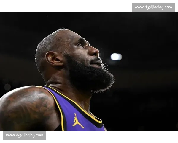 湖人詹姆斯鏖战掘金关键对决西部格局再起风云季后赛前瞻焦点之夜